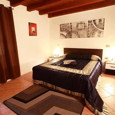 Agriturismo Licensi Del Bresa Monzambano